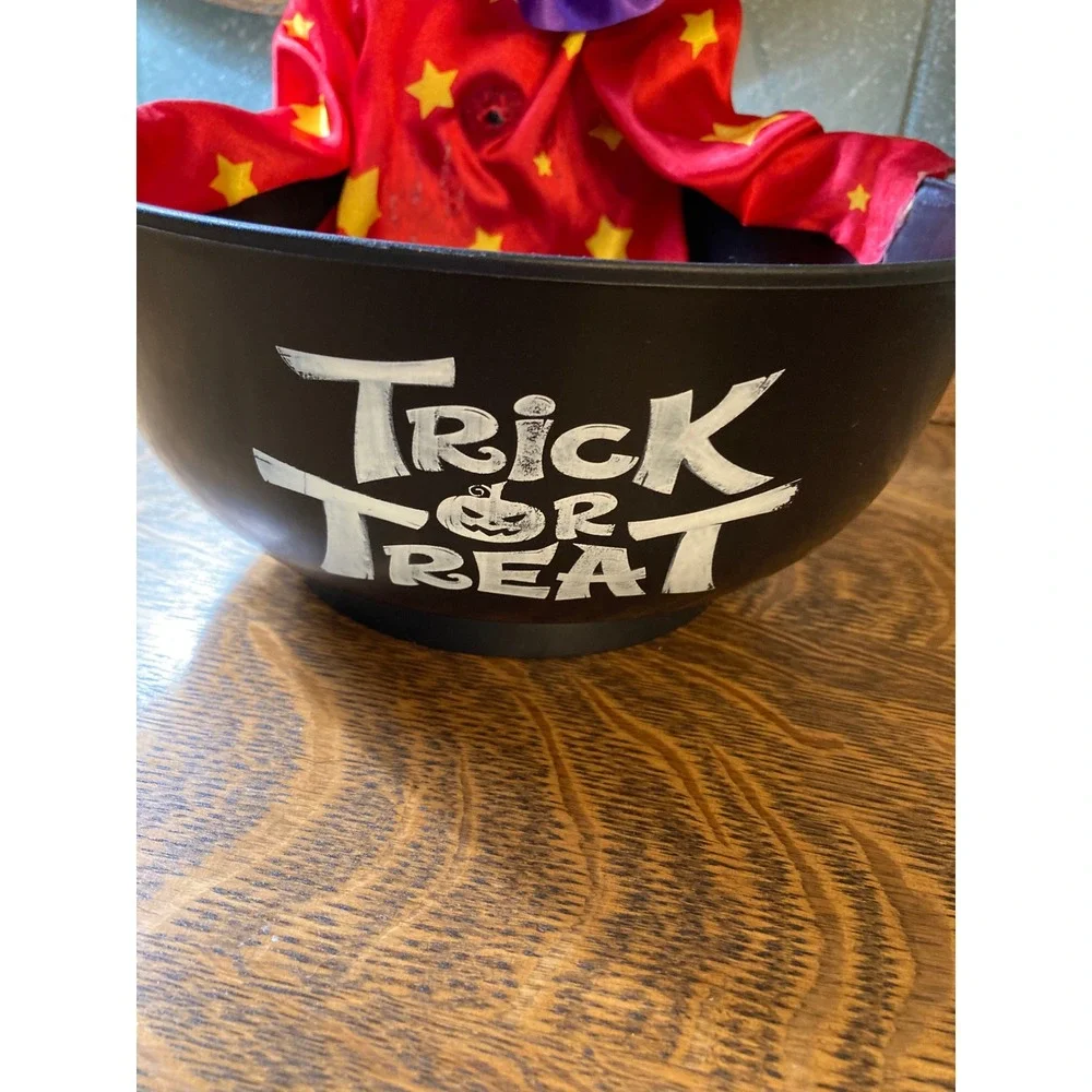 Animated Skeleton Clown Halloween Candy Bowl Light Up Red Eyes Sound Sensor
